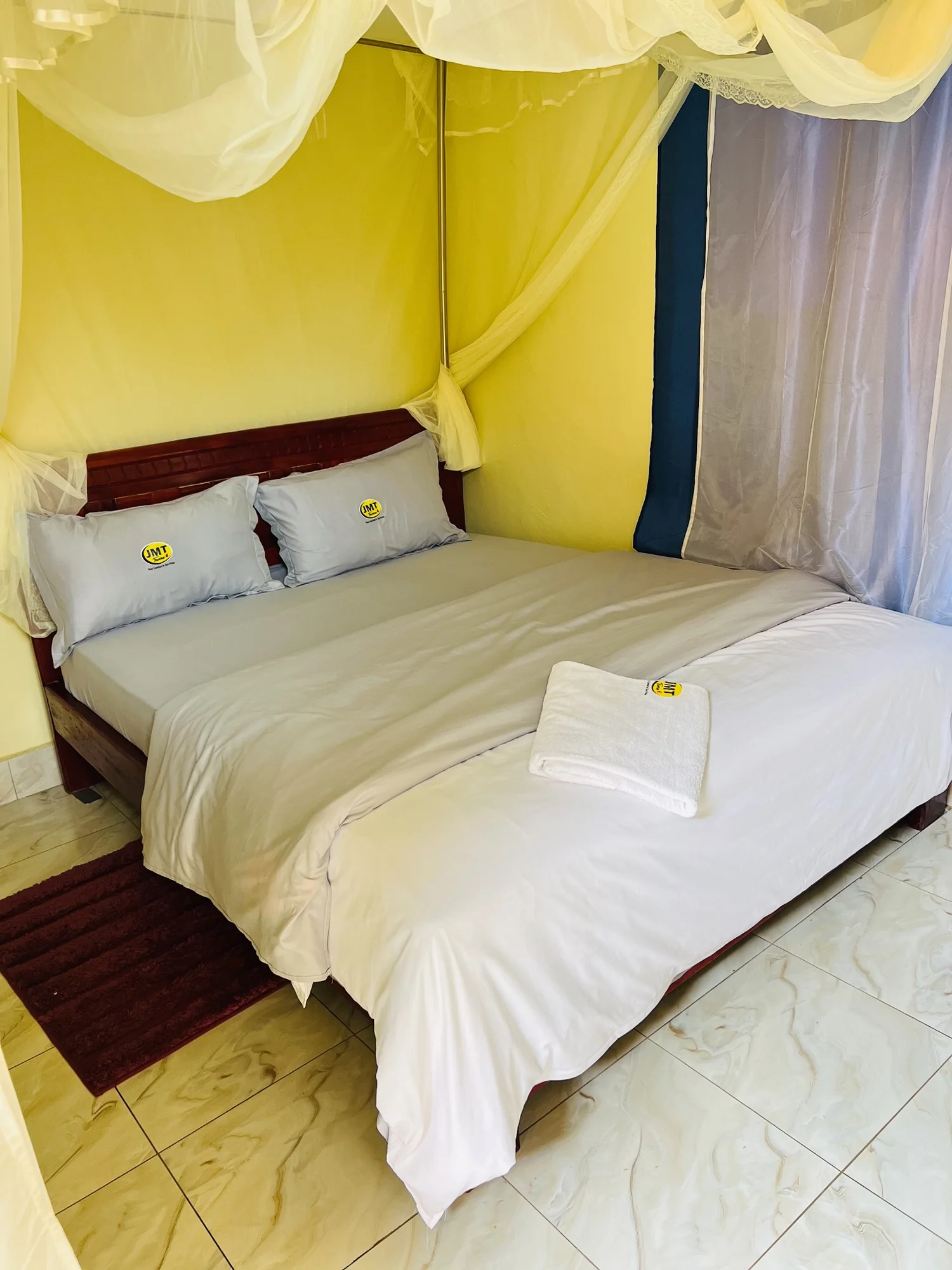 Comfortable accommodation at Jamigat Tavern